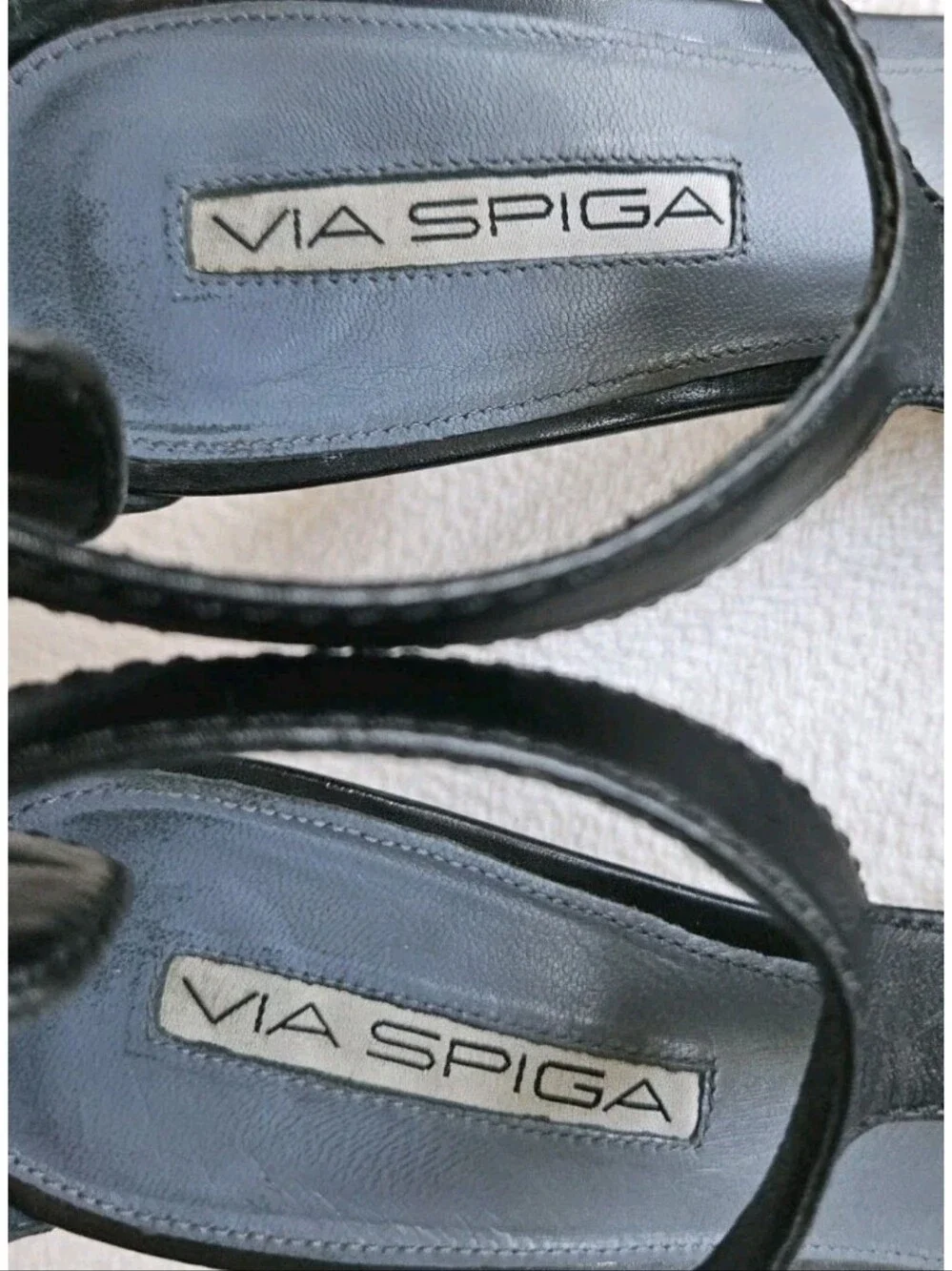 Via Spiga V-Trina Black T-Strap Sandal Heels Sz 8M Professionally Resoled